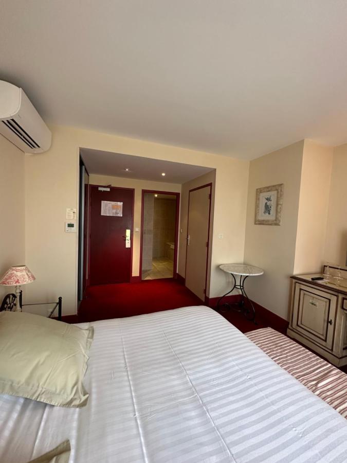 Hotel Domaine De L'Orangerie Bonnat 외부 사진